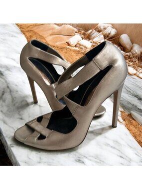 RUPERT SANDERSON Gold Leather Heels Size 36 / US 6